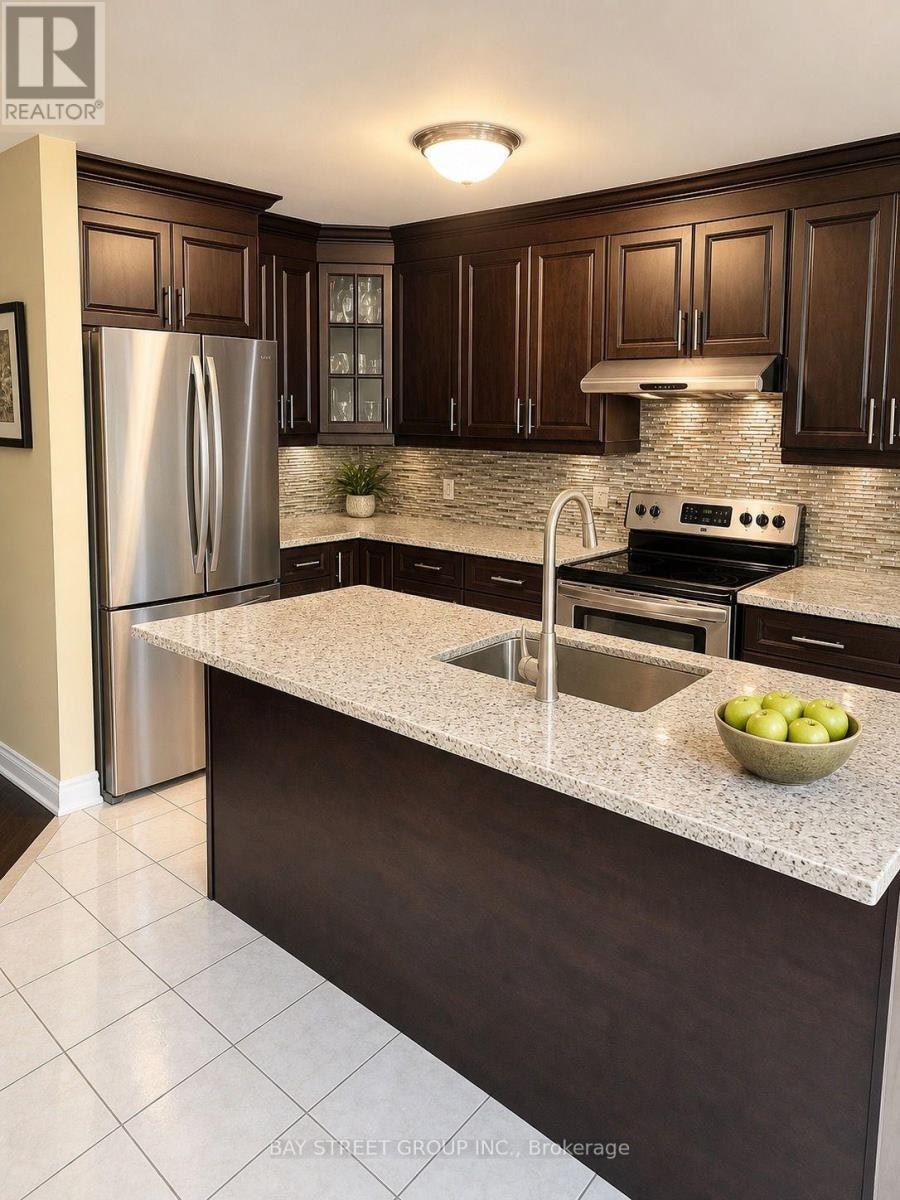 UPPER-19 Casabel Drive, Vaughan, ON, L6A 3M5
