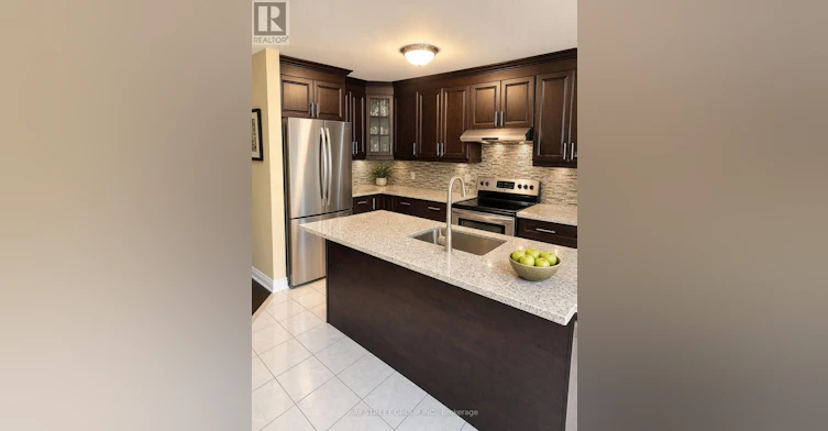 UPPER-19 Casabel Drive, Vaughan, ON, L6A 3M5