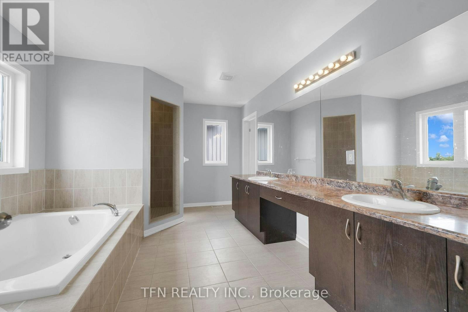 24 Don Hadden Crescent, Brock, ON, L0C 1H0 - 28