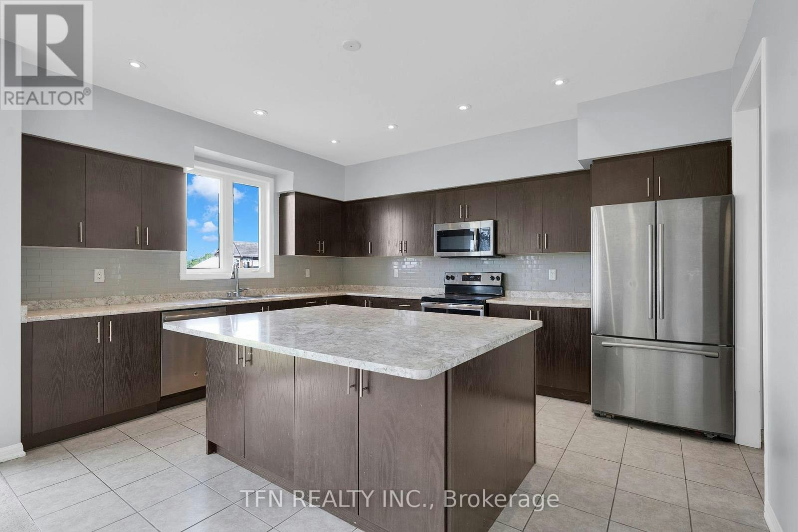 24 Don Hadden Crescent, Brock, ON, L0C 1H0 - 15