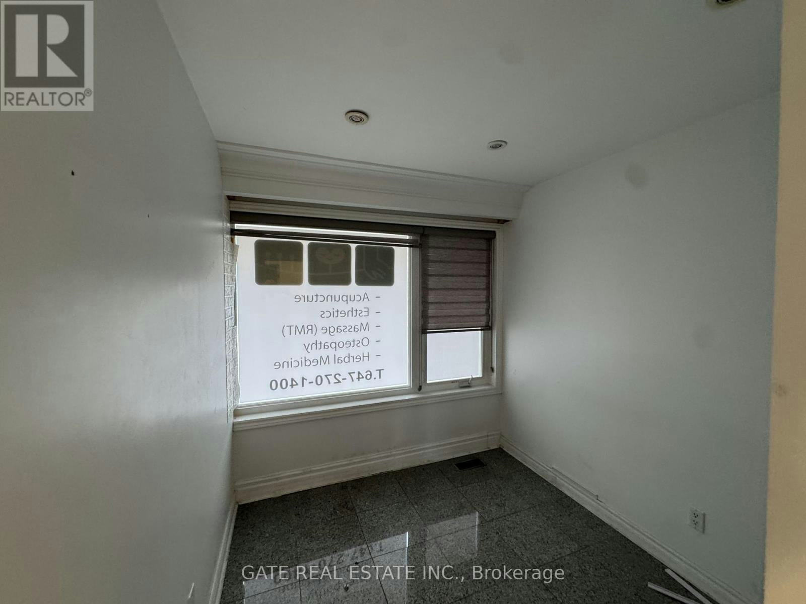 271 Finch Avenue W, Toronto, ON, M2R 1M8 - 10
