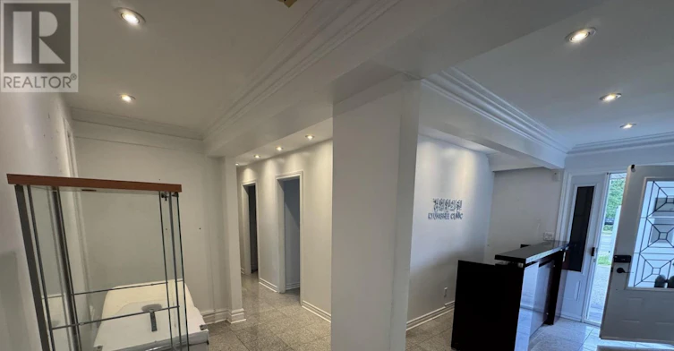 271 Finch Avenue W, Toronto, ON, M2R 1M8 - 13