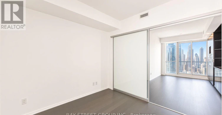 2012-70 Temperance Street, Toronto, ON, M5H 0B1 - 6