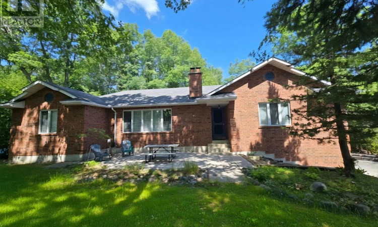 47 Birchwood Trail