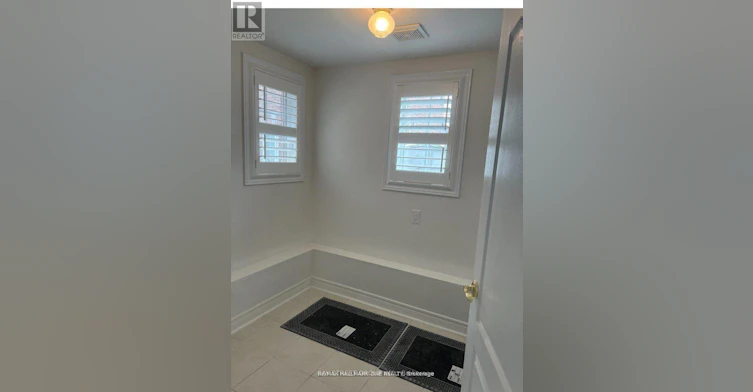 118-9 Old Colony Road, Richmond Hill, ON, L4E 4L5 - 5