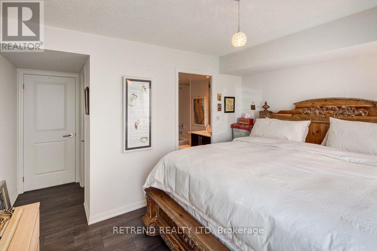 2004-400 Adelaide Street E, Toronto, ON, M5A 4S3 - 15