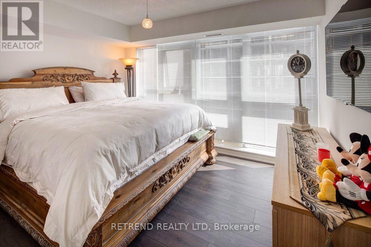 2004-400 Adelaide Street E, Toronto, ON, M5A 4S3 - 14
