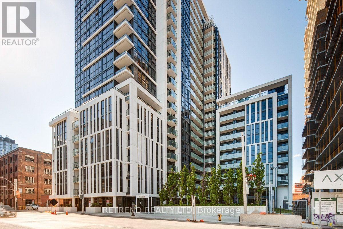 2004-400 Adelaide Street E, Toronto, ON, M5A 4S3