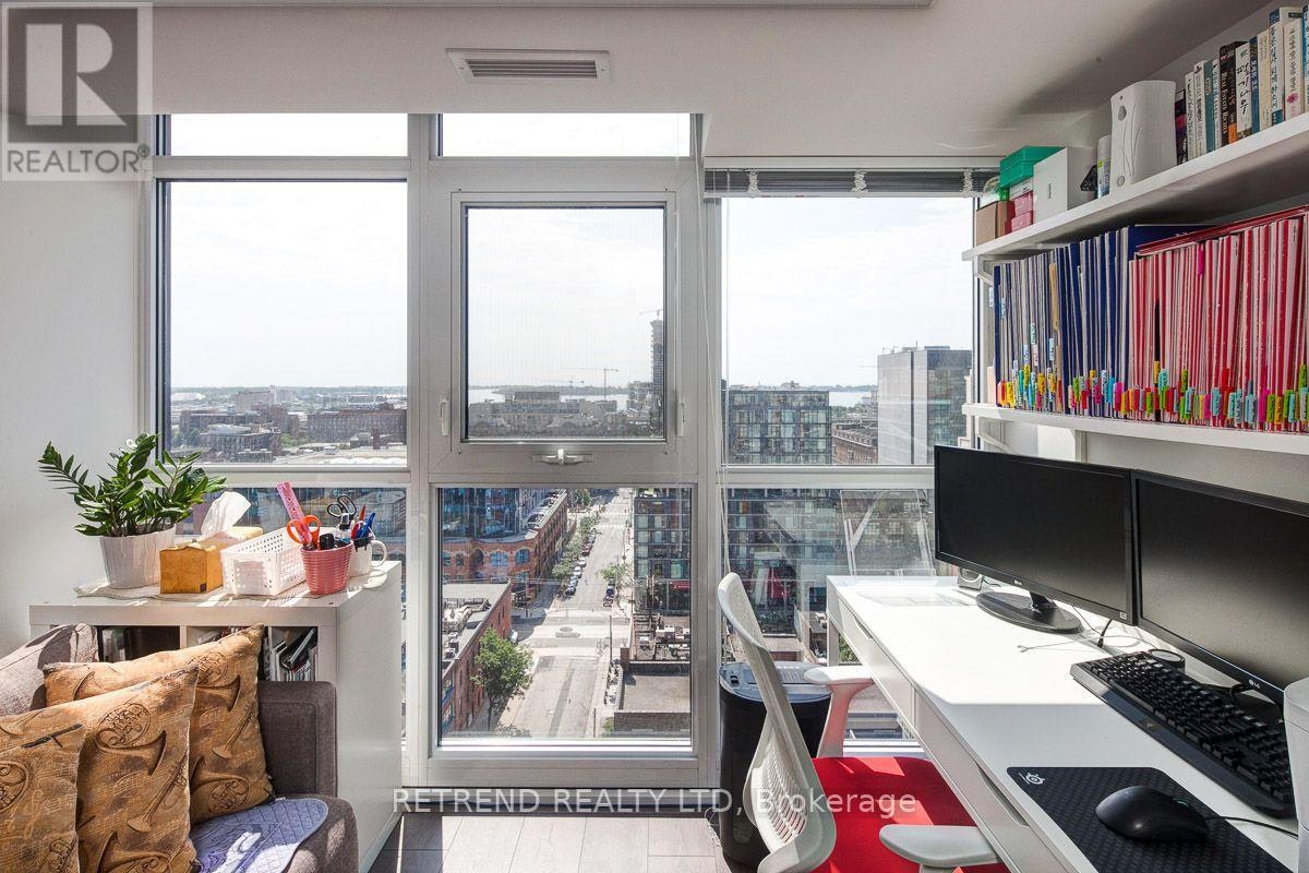 2004-400 Adelaide Street E, Toronto, ON, M5A 4S3 - 18
