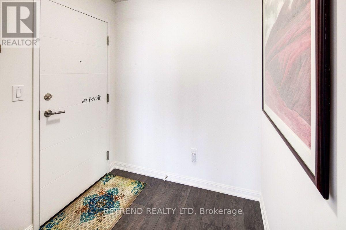 2004-400 Adelaide Street E, Toronto, ON, M5A 4S3 - 2