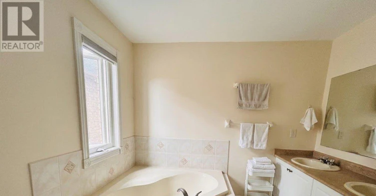 53 Tara Crescent, Markham, ON, L3S 4S8 - 8