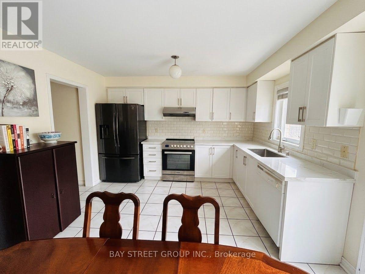 53 Tara Crescent, Markham, ON, L3S 4S8 - 5