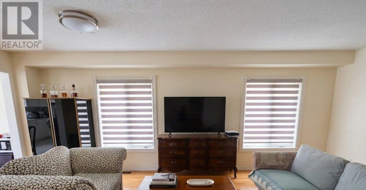 53 Tara Crescent, Markham, ON, L3S 4S8 - 4