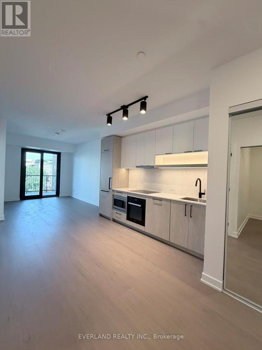 717-91 Montclair Avenue, Toronto, ON, M5P 0B1 - 4