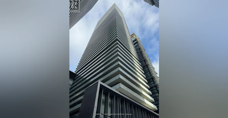 3212-50 Charles Street E, Toronto, ON, M4Y 1T1 - 4