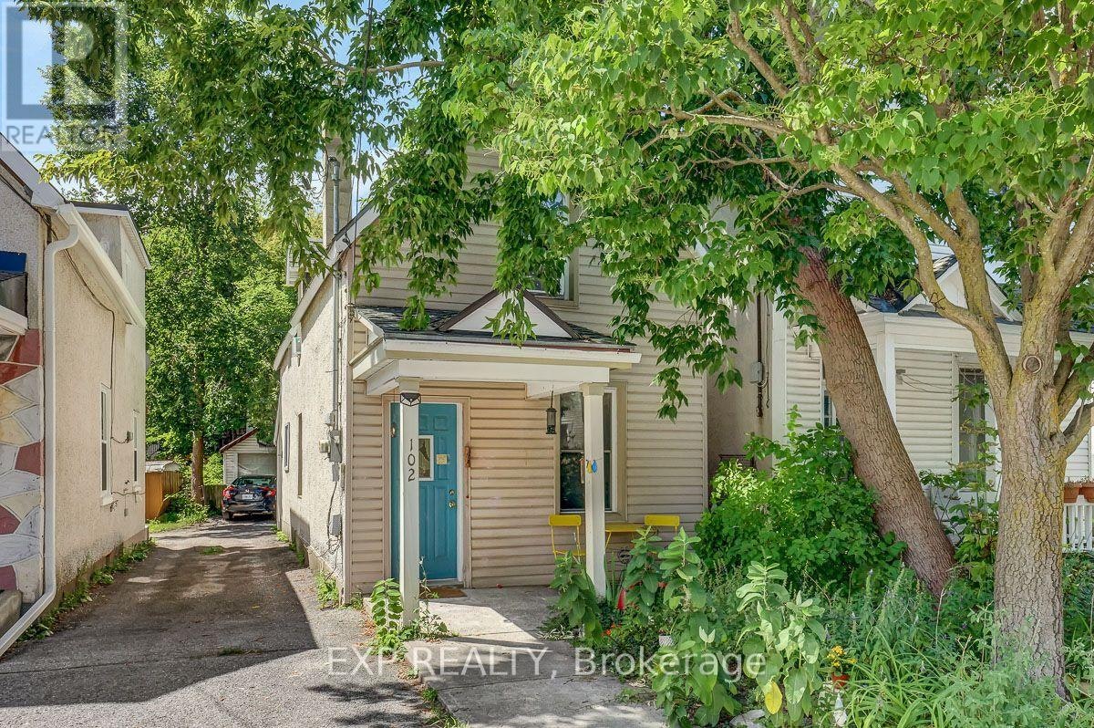 102 Lebreton Street N, Ottawa, ON, K1R 7H4