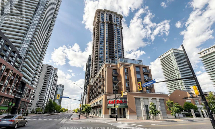 2903-385 Prince Of Wales Drive