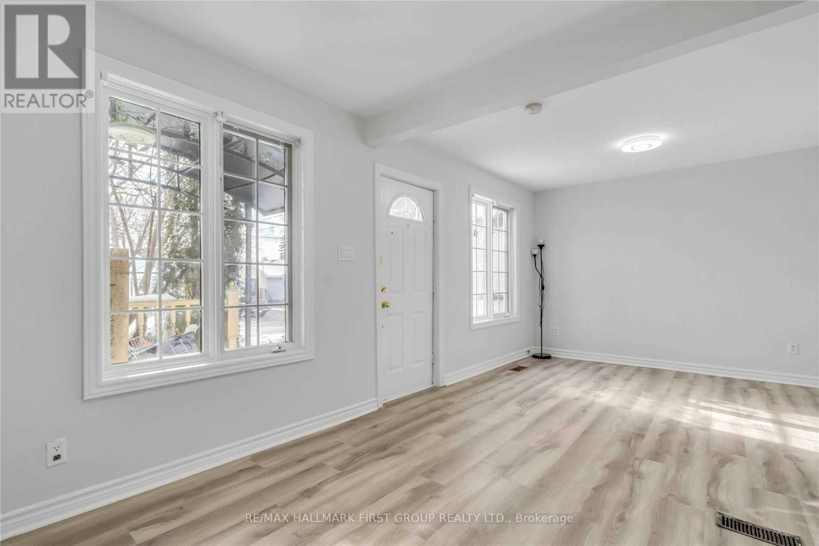 52 Malta Street, Toronto, ON, M1N 2L4 - 2