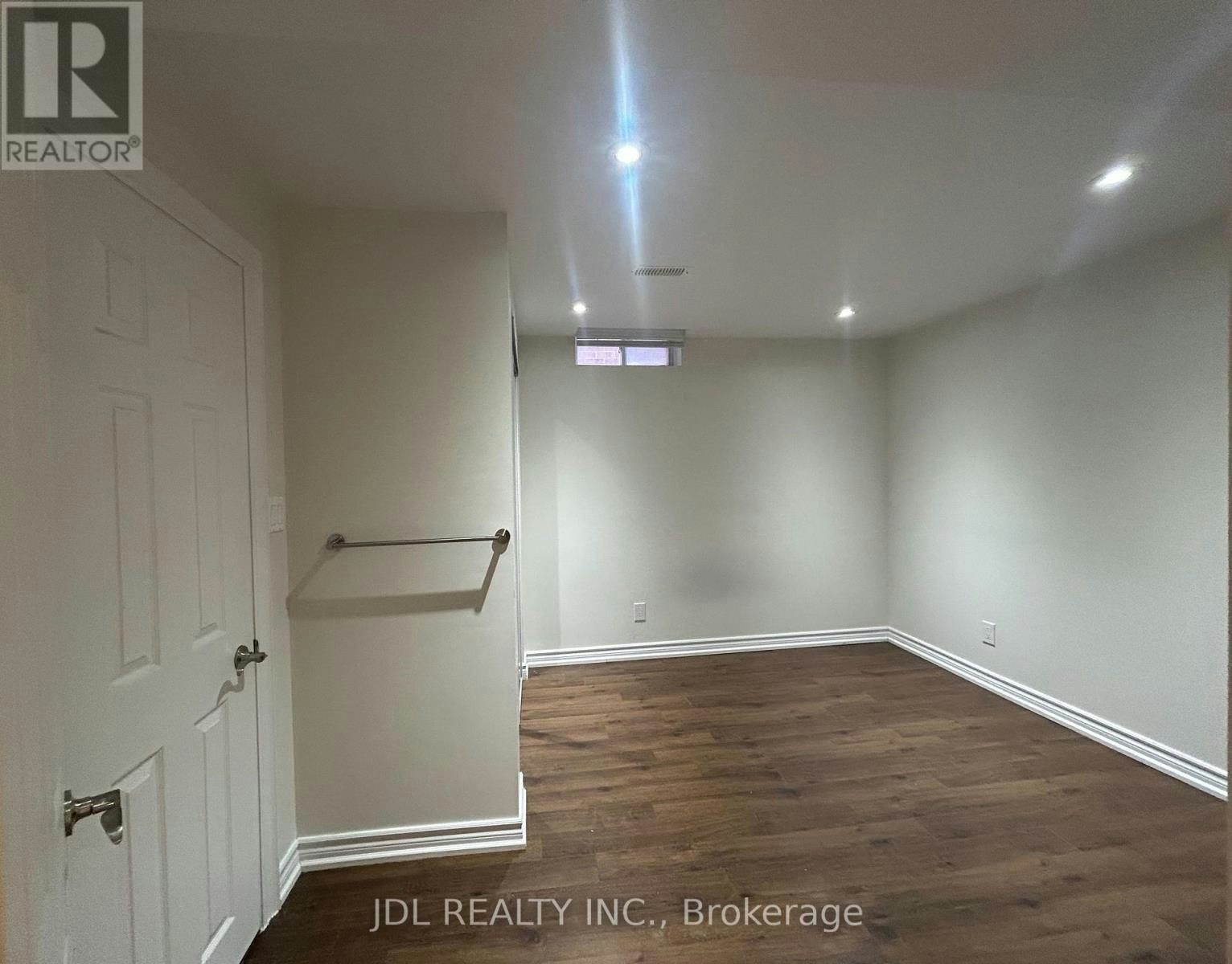 BSMT-ENTIRE 36 Two Bedroom Bendamere Cre Crescent, Markham, ON, L3P 6Y1 - 5