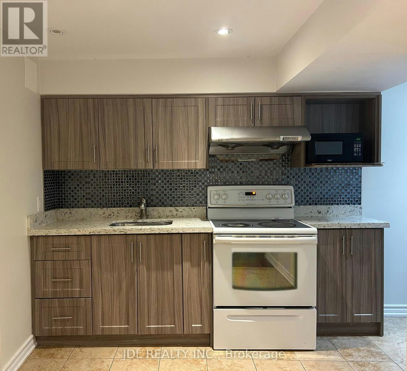 BSMT-ENTIRE 36 Two Bedroom Bendamere Cre Crescent, Markham, ON, L3P 6Y1 - 2