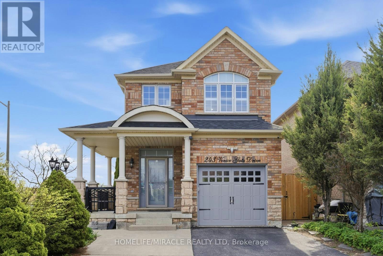 243 Venice Gate Drive, Vaughan, ON, L4H 0G1