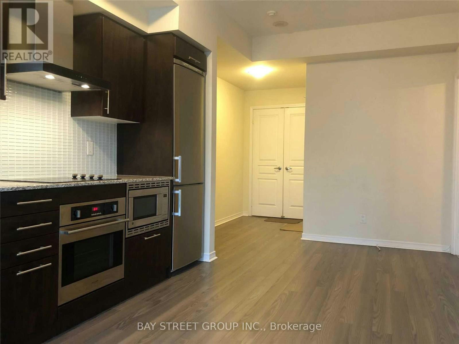 2217-352 Front Street W, Toronto, ON, M5V 1B5 - 4