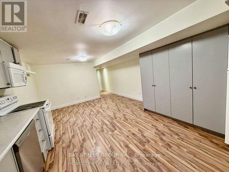 LOWER-178 Rosemount Avenue, Toronto, ON, M6H 2M9 - 6