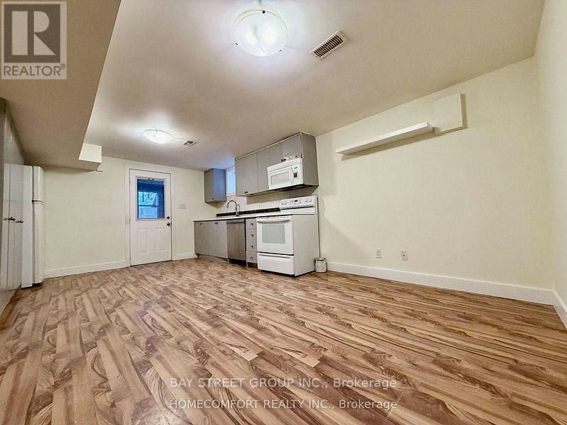LOWER-178 Rosemount Avenue, Toronto, ON, M6H 2M9 - 9