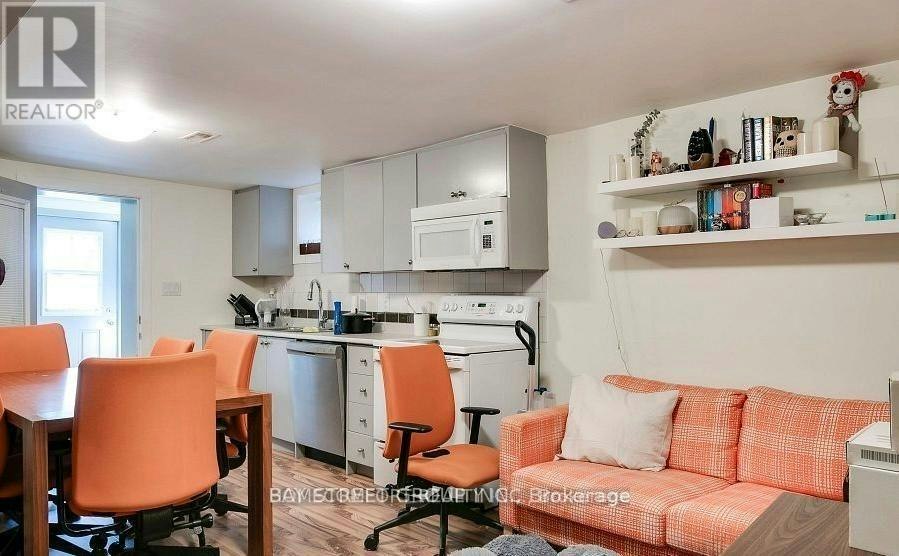 LOWER-178 Rosemount Avenue, Toronto, ON, M6H 2M9 - 2