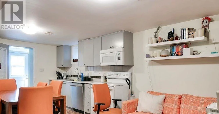 LOWER-178 Rosemount Avenue, Toronto, ON, M6H 2M9 - 2