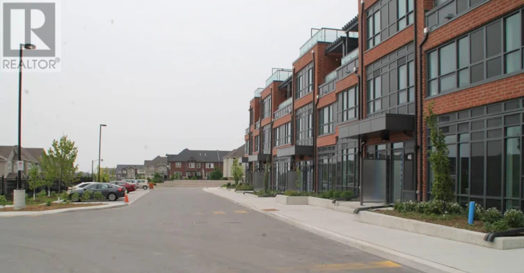 48 Alpine Symphony Path, Oshawa, ON, L1L 0P9 - 3