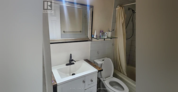 409-390 Dixon Road, Toronto, ON, M9R 1T4 - 9