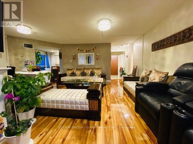 1209-24 Hanover Road, Brampton, ON, L6S 5K8 - 9