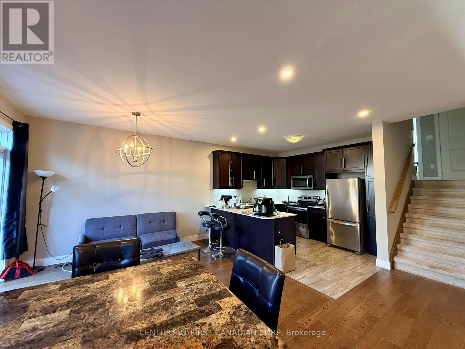 181-1960 Dalmagary Road, London, ON, N6G 0T8 - 4