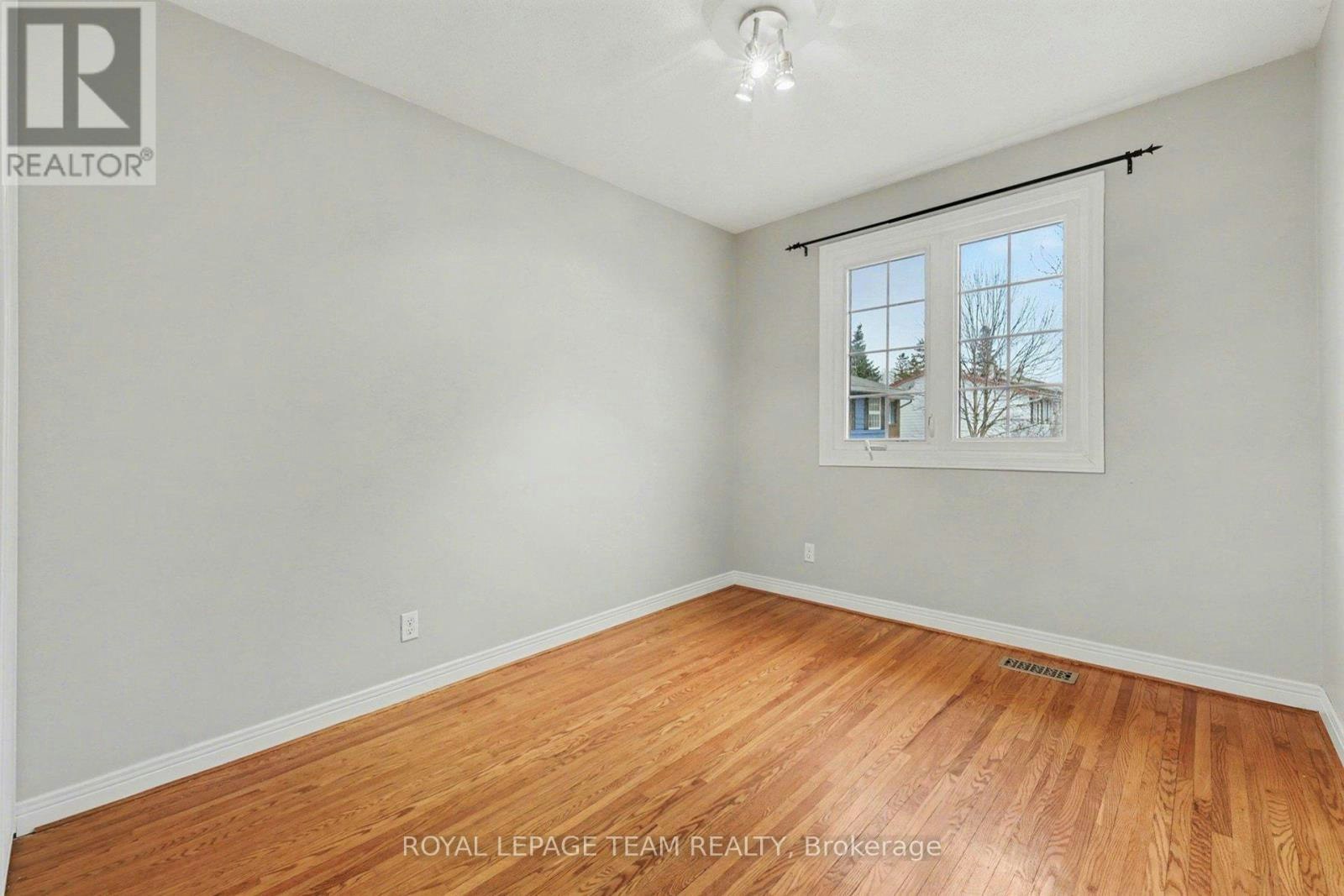 187 Monterey Drive, Ottawa, ON, K2H 7A9 - 19