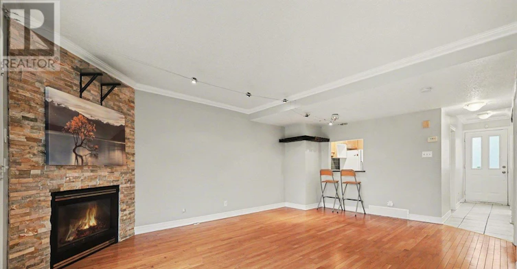 187 Monterey Drive, Ottawa, ON, K2H 7A9 - 4