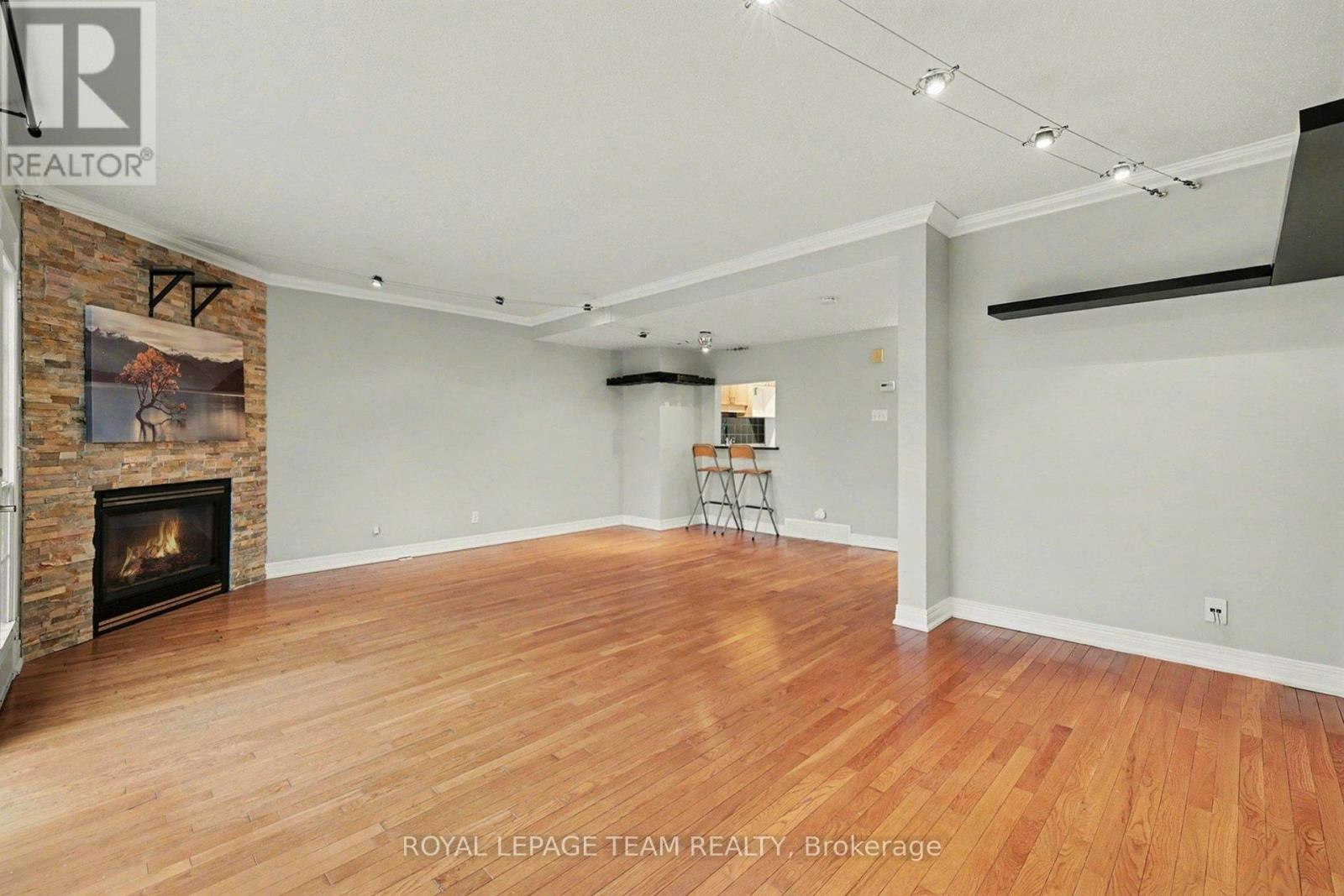 187 Monterey Drive, Ottawa, ON, K2H 7A9 - 22