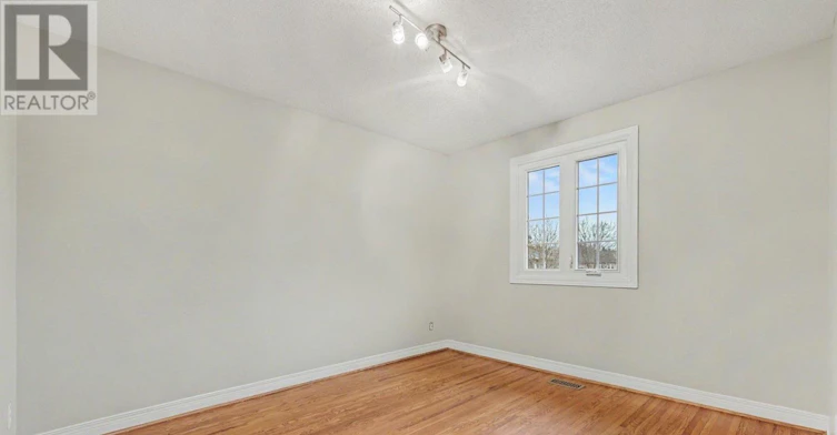 187 Monterey Drive, Ottawa, ON, K2H 7A9 - 17