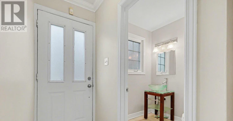 187 Monterey Drive, Ottawa, ON, K2H 7A9 - 2