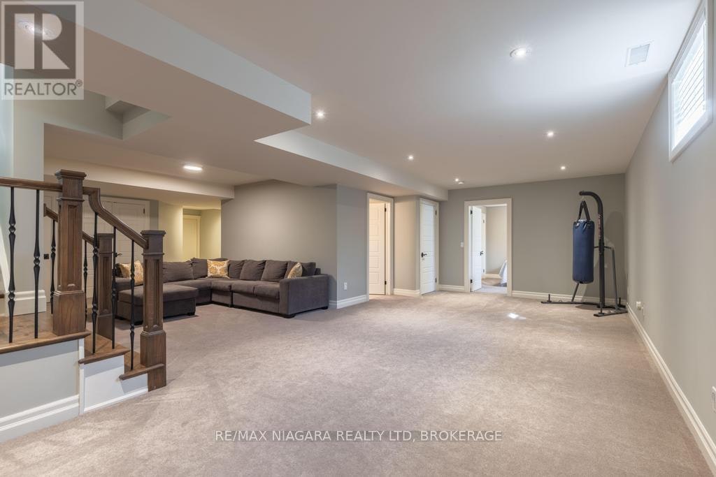 50 Sandalwood Crescent, Niagara-on-the-Lake, ON, L0S 1P0 - 34
