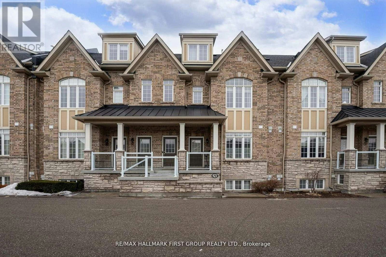 70 Lovegrove Lane, Ajax, ON, L1S 0E7