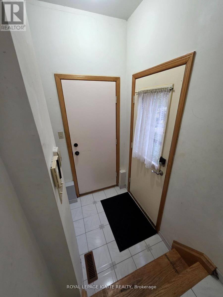 BSMT-75 Glenthorne Drive, Toronto, ON, M1C 3Y2 - 4