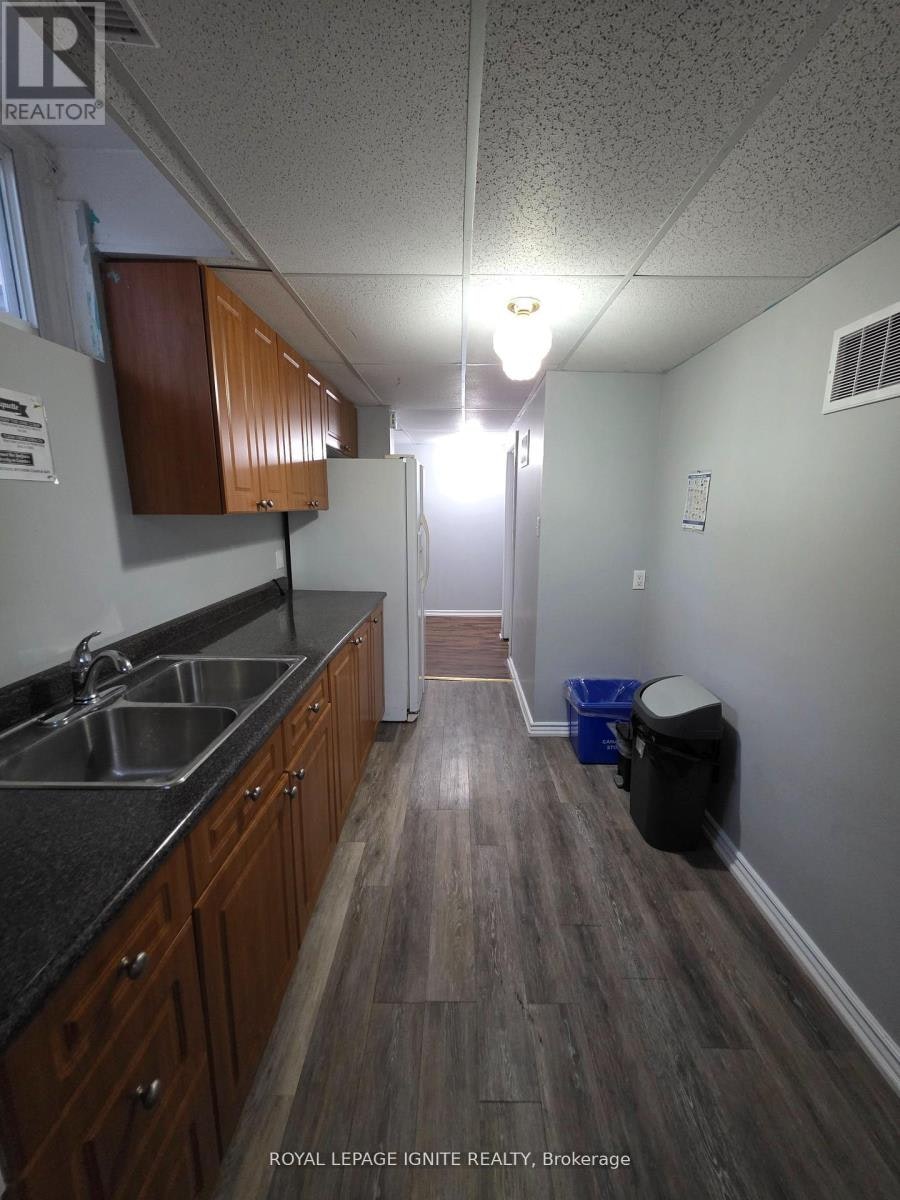 BSMT-75 Glenthorne Drive, Toronto, ON, M1C 3Y2 - 12