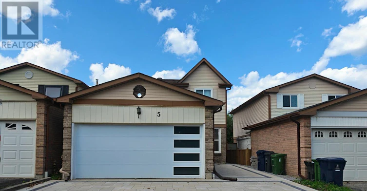 5 Muirlands Drive, Toronto, ON, M1V 2B3