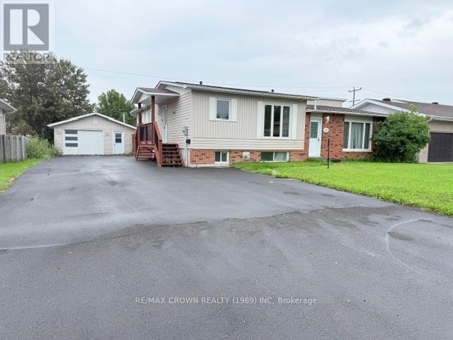 16 Mateev Avenue, Kapuskasing, ON, P5N 3E5