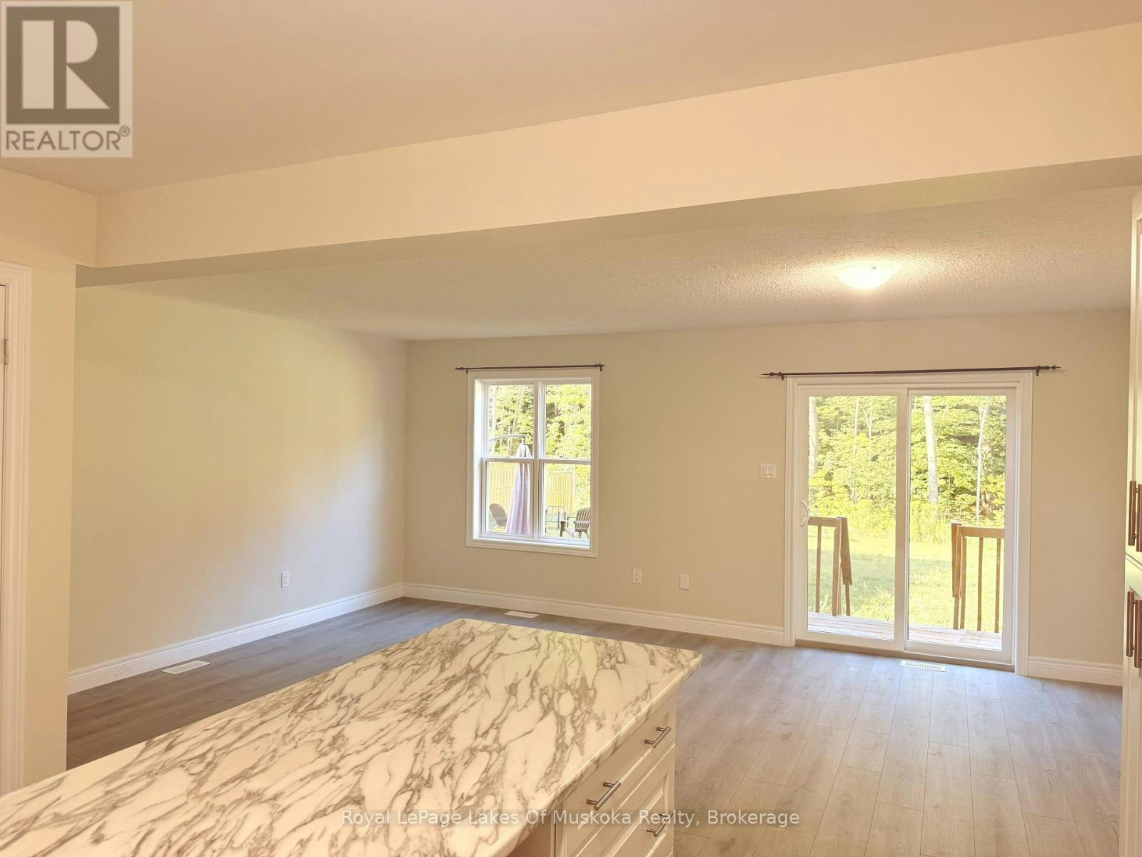 275 Daffodil Court, Gravenhurst, ON, P1P 0B8 - 2