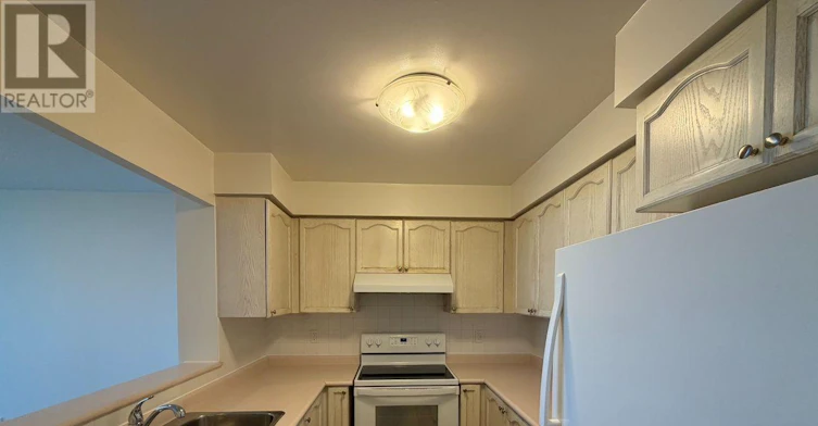 LPH12-39 Pemberton Avenue, Toronto, ON, M2M 4L6 - 2