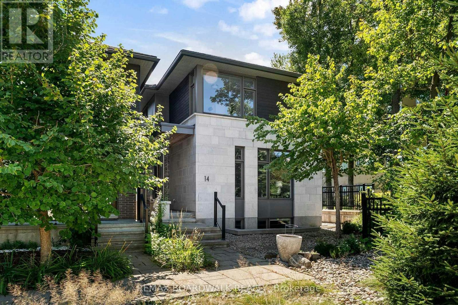 14 Philosopher Private, Ottawa, ON, K1S 5P7