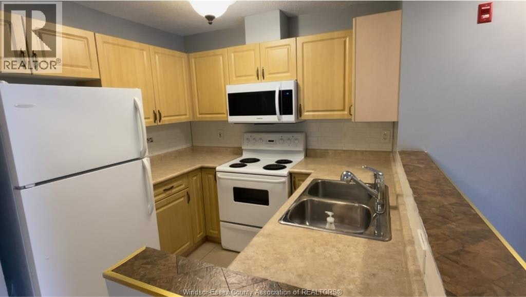 107-3160 Wildwood, Windsor, ON, N8R 2K8 - 5