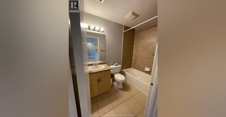 107-3160 Wildwood, Windsor, ON, N8R 2K8 - 10
